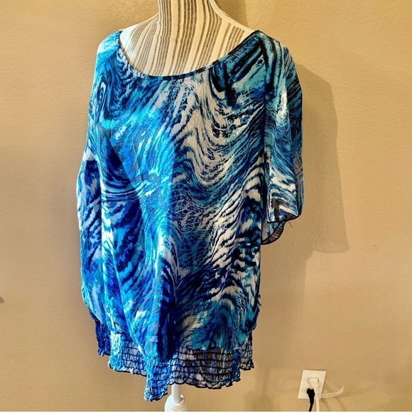 Dress Barn Tunic Top XL 14/16 Blue Black White Animal Print Short Sleeves - Picture 6 of 16